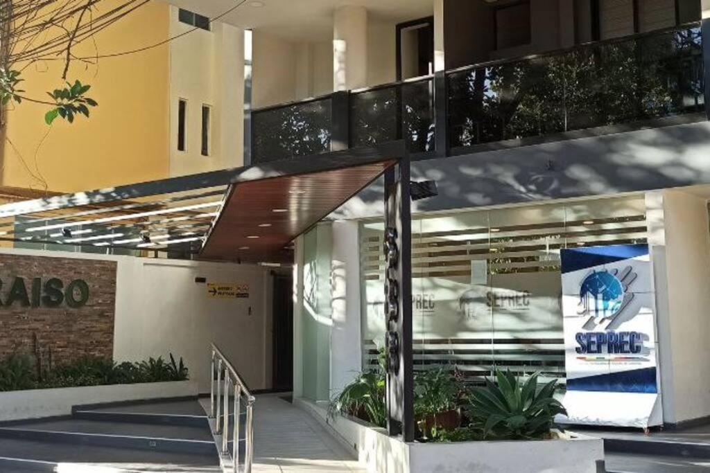 Monoambiente De Lujo En El Prado De Cochabamba Apartment Exterior photo